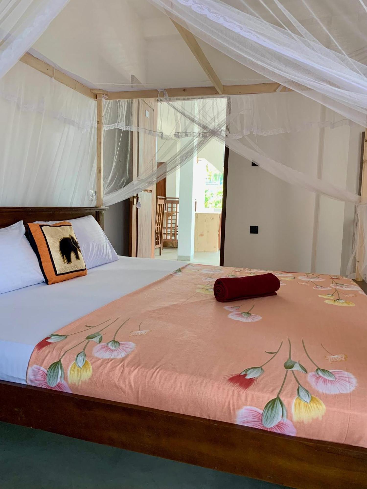 Ferienwohnung Mrmango Weligama Exterior foto